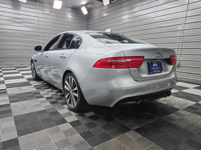 2017 Jaguar XE 25t Prestige