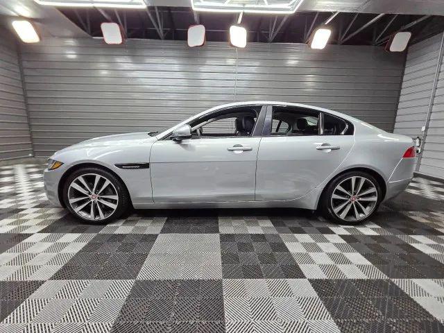 2017 Jaguar XE 25t Prestige