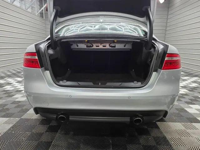 2017 Jaguar XE 25t Prestige