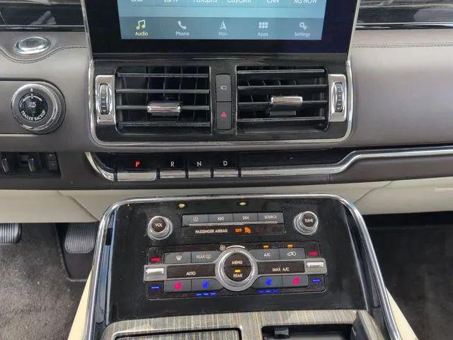 2018 Lincoln Navigator Black Label
