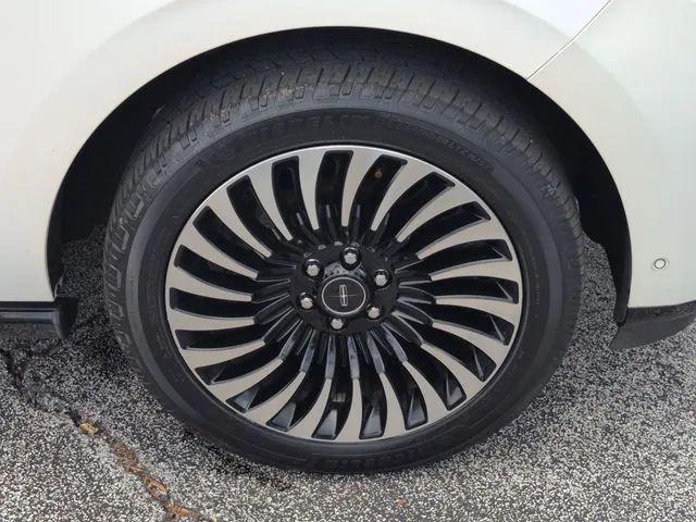 2018 Lincoln Navigator Black Label