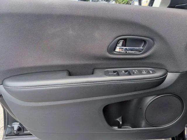 2021 Honda HR-V 2WD Sport