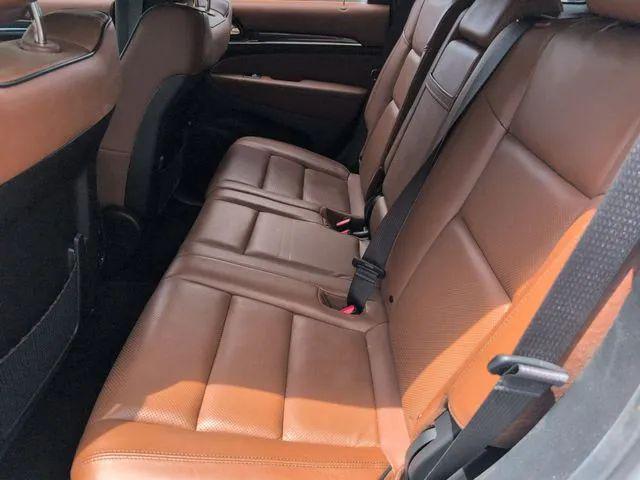 2021 Jeep Grand Cherokee Overland 4x2
