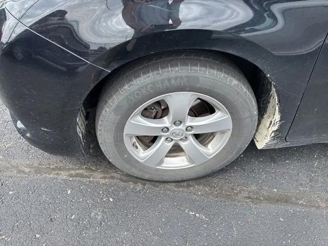 2015 Toyota Sienna LE 8 Passenger