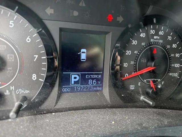 2015 Toyota Sienna LE 8 Passenger