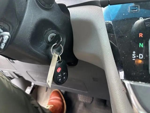 2015 Toyota Sienna LE 8 Passenger