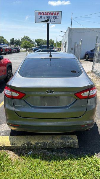 2014 Ford Fusion SE