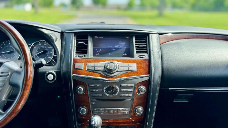 2016 INFINITI QX80 Limited