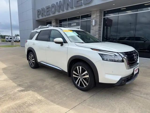 2024 Nissan Pathfinder Platinum 4WD