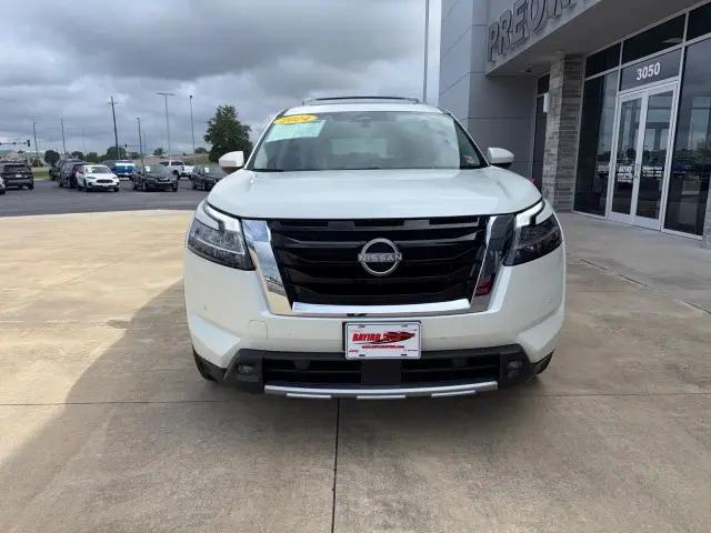 2024 Nissan Pathfinder Platinum 4WD