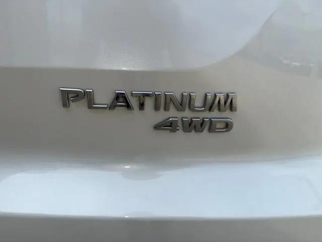 2024 Nissan Pathfinder Platinum 4WD