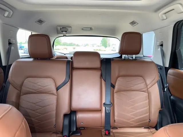 2024 Nissan Pathfinder Platinum 4WD