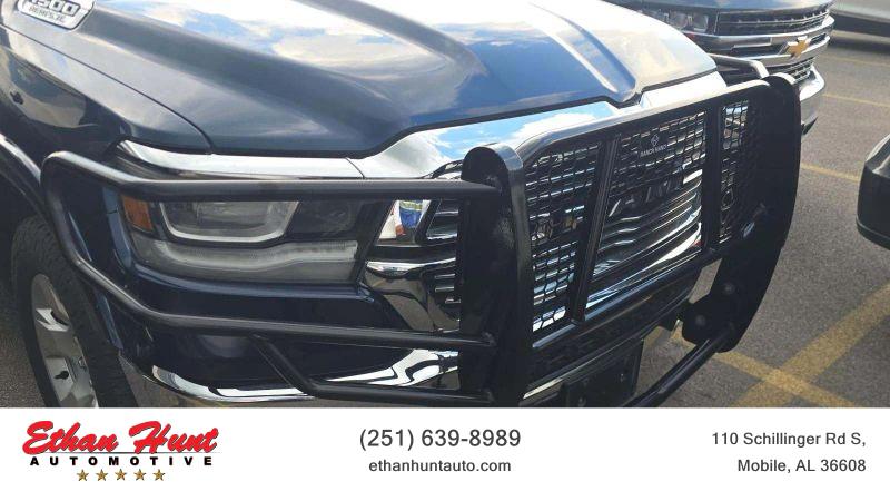 2022 Ram 1500 Laramie Crew Cab 4x4 5'7" Box