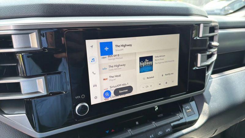 2026 Toyota Tundra SR5 CrewMax 5.5' Bed