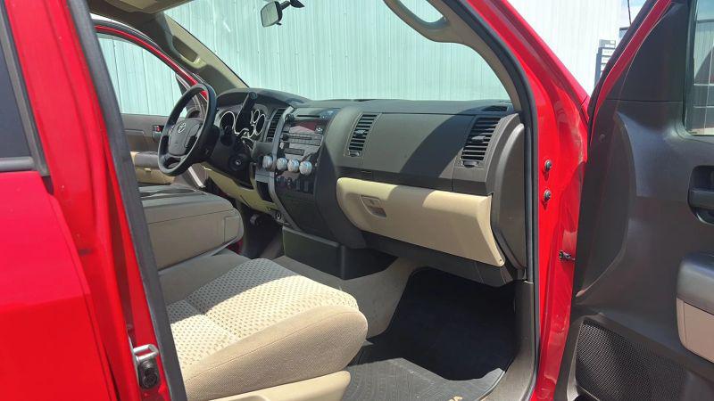 2011 Toyota Tundra Grade 4.6L V8