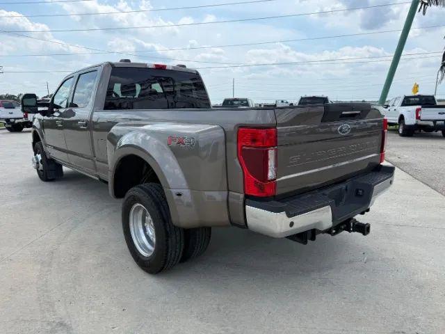 2022 Ford F-350 LARIAT