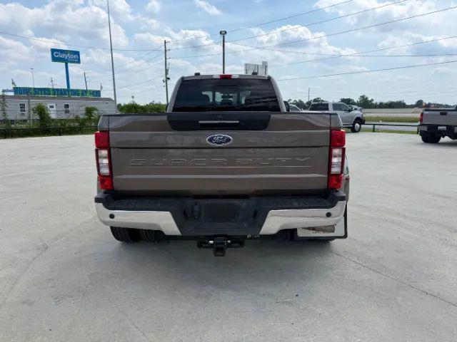 2022 Ford F-350 LARIAT