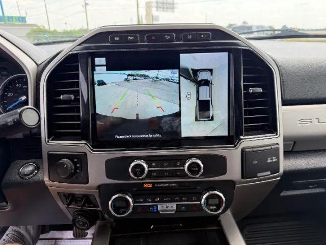 2022 Ford F-350 LARIAT