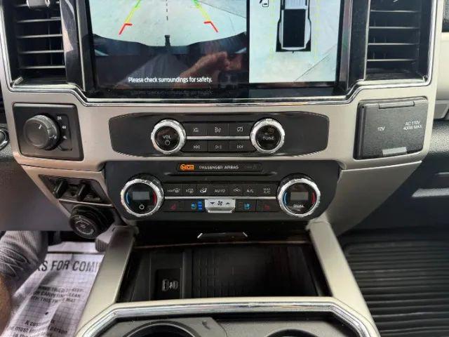 2022 Ford F-350 LARIAT
