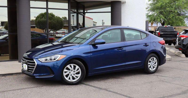 2017 Hyundai Elantra SE
