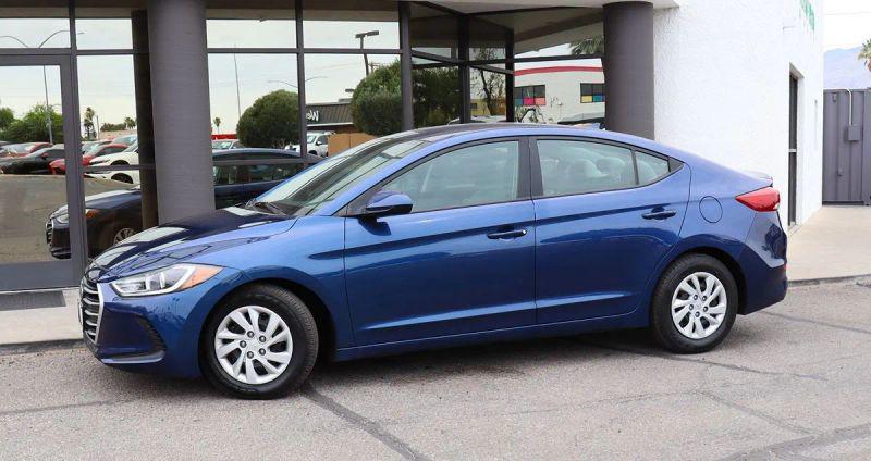 2017 Hyundai Elantra SE