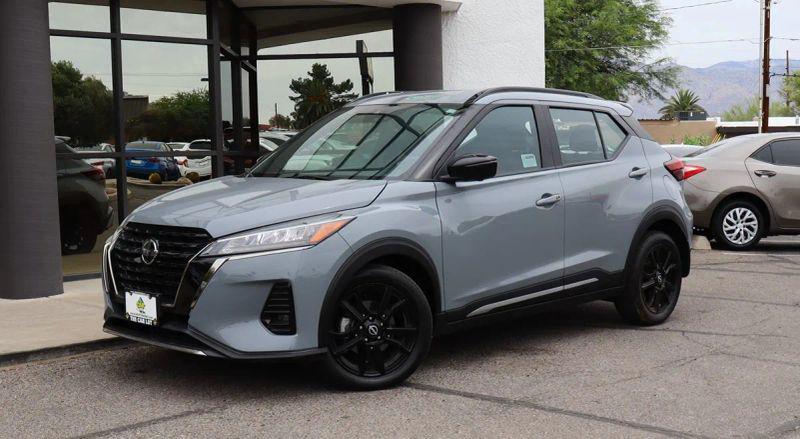 2023 Nissan Kicks SR Xtronic CVT