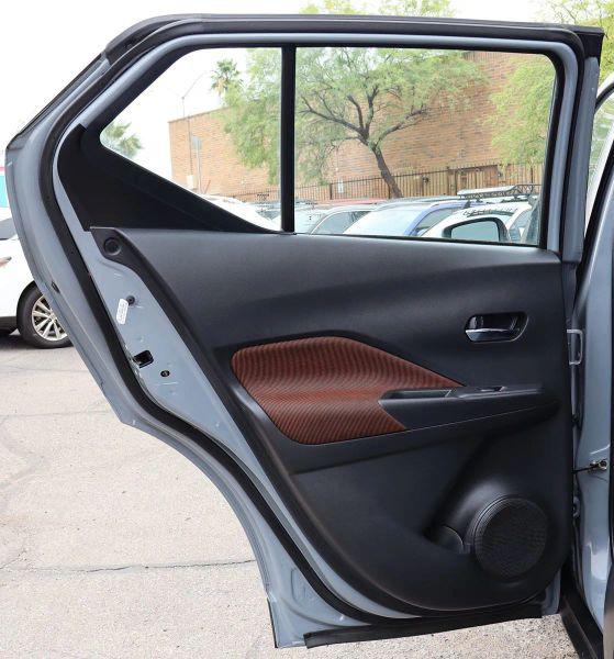 2023 Nissan Kicks SR Xtronic CVT
