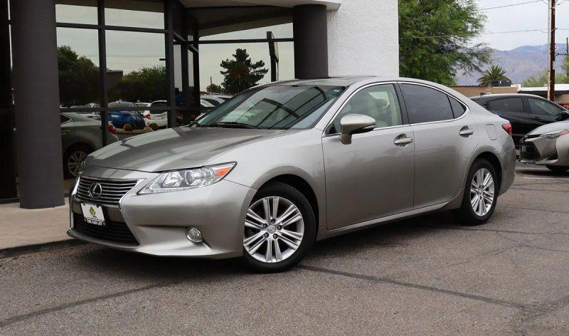 2015 Lexus ES 350 Crafted Line