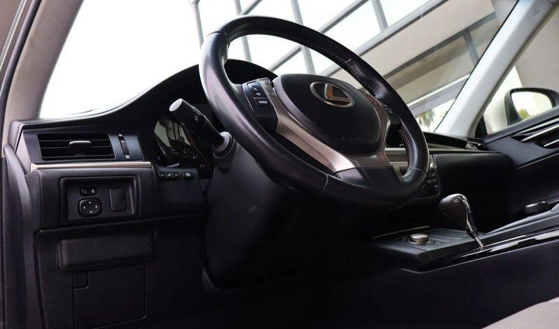 2015 Lexus ES 350 Crafted Line