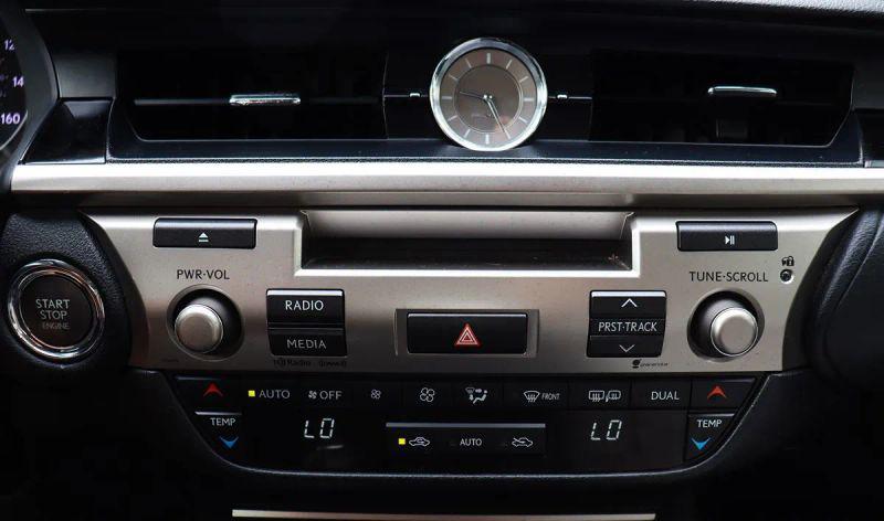 2015 Lexus ES 350 Crafted Line