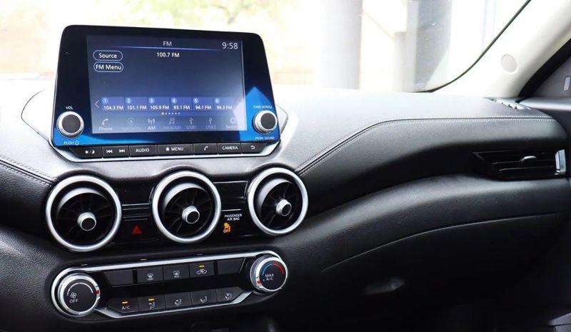 2023 Nissan Sentra SV Xtronic CVT