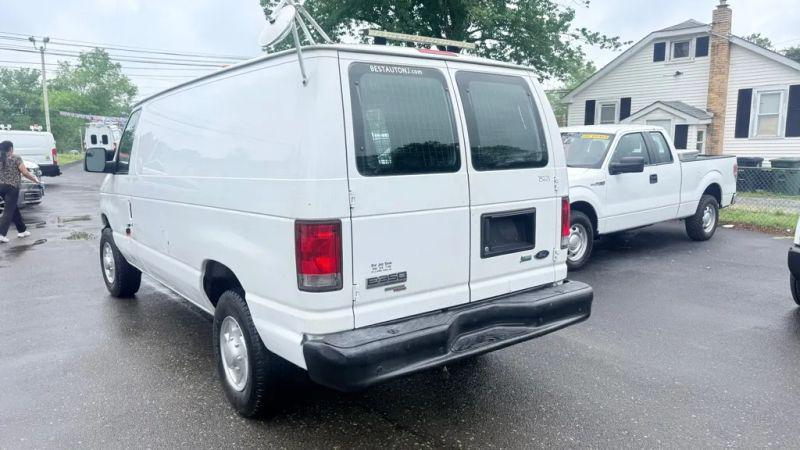 2014 Ford E-350 Super Duty Recreational