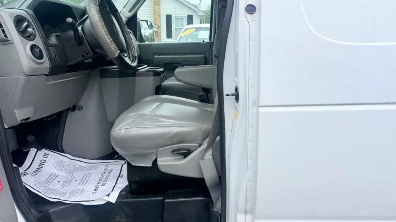 2014 Ford E-350 Super Duty Recreational