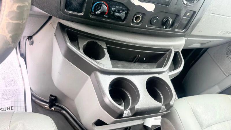 2014 Ford E-350 Super Duty Recreational