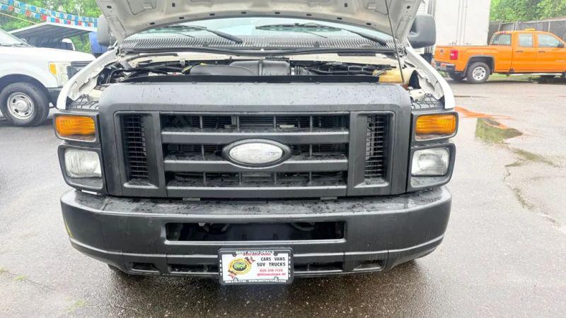 2014 Ford E-350 Super Duty Recreational