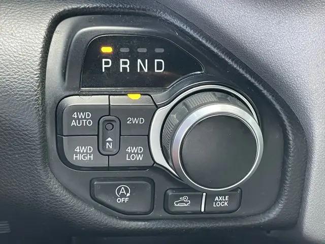 2023 Ram 1500 Big Horn Crew Cab 4x4 5'7" Box