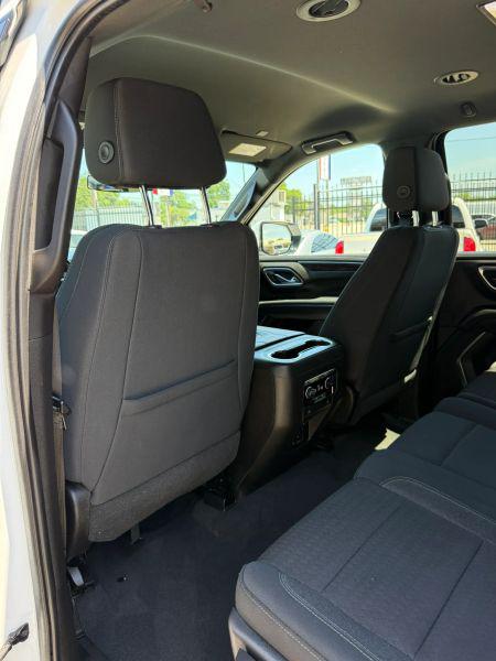 2021 Chevrolet Suburban 2WD LS