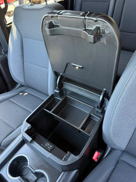2021 Chevrolet Suburban 2WD LS