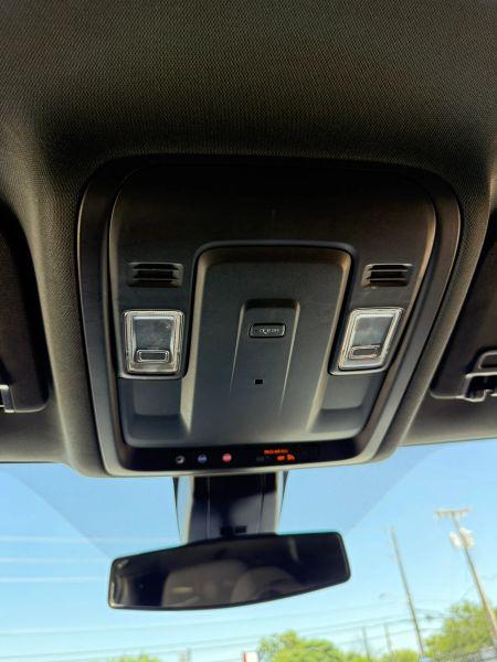 2021 Chevrolet Suburban 2WD LS