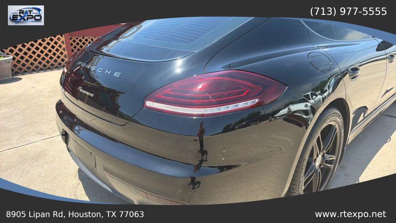 2014 Porsche Panamera Base