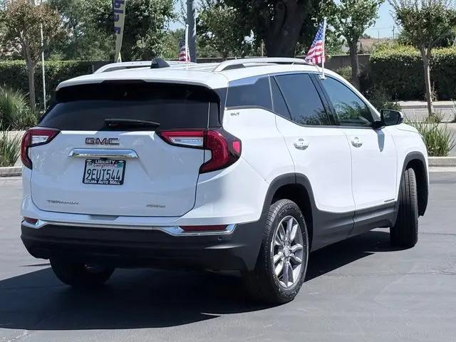 2023 GMC Terrain AWD SLT