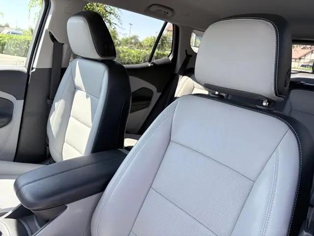 2023 GMC Terrain AWD SLT