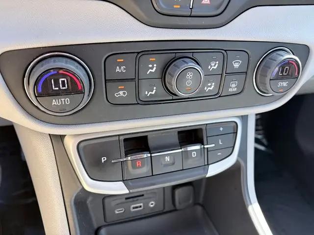 2023 GMC Terrain AWD SLT