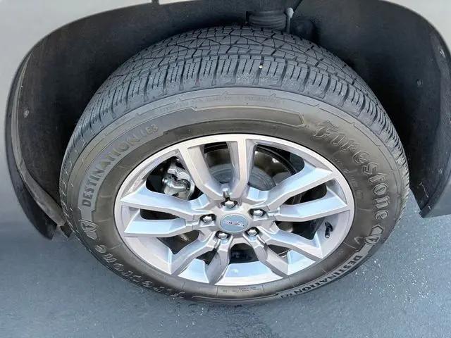 2023 GMC Terrain AWD SLT