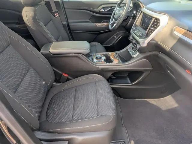 2023 GMC Acadia FWD SLE