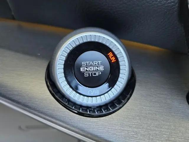2026 Jeep Grand Wagoneer Limited Altitude 4x4