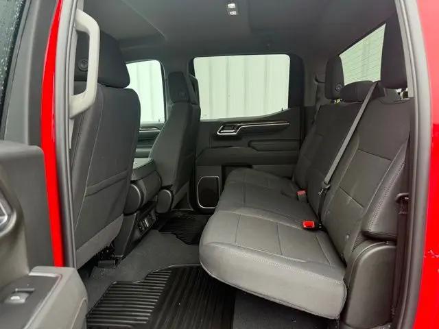 2026 Chevrolet Silverado 1500 4WD Crew Cab Standard Bed LT