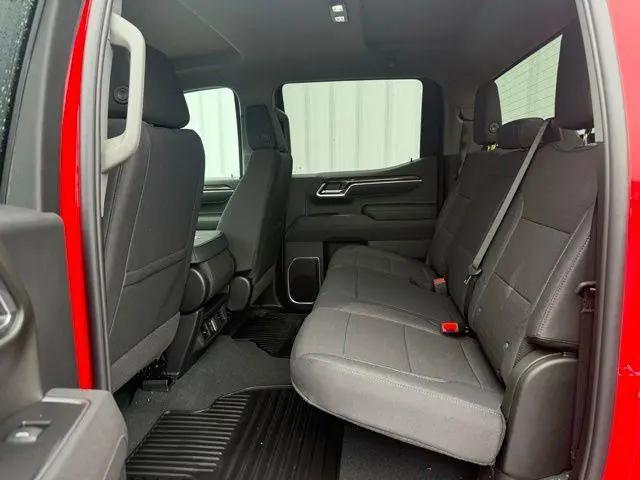 2026 Chevrolet Silverado 1500 4WD Crew Cab Standard Bed LT