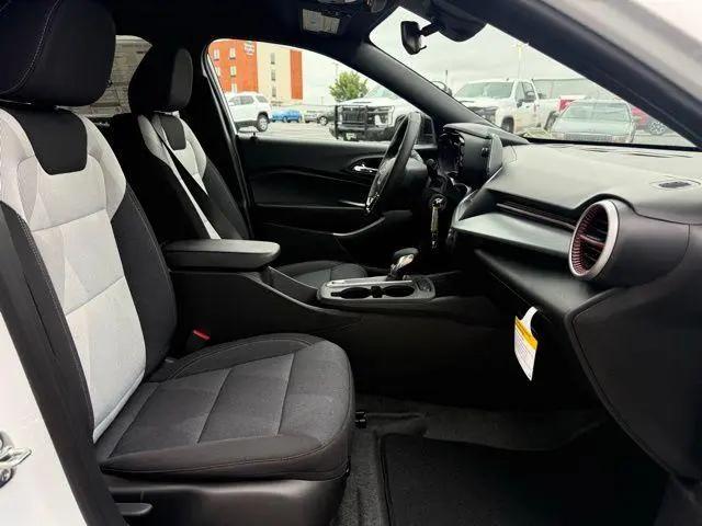 2026 Chevrolet Trax FWD 1RS