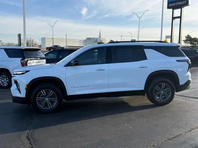 2026 Chevrolet Traverse FWD LT
